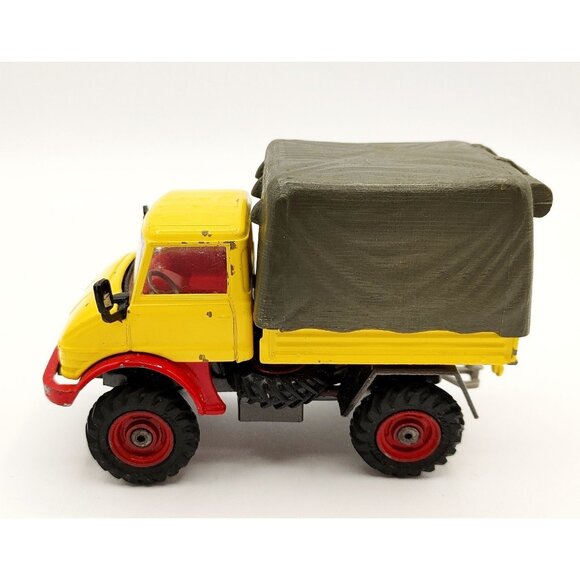 Corgi Toys #406 Mercedes Benz  Unimog w/ Canopy - Picture 3 of 9